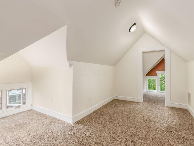 730 S Champion Avenue , Columbus, OH 43205 Photo 15