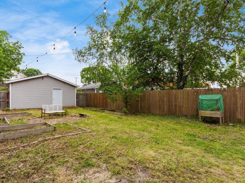 730 S Champion Avenue , Columbus, OH 43205 Photo 29