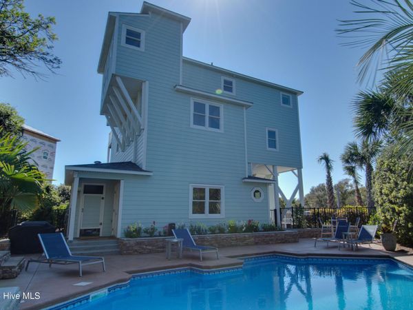 102 Purdie Drive , Emerald Isle, NC 28594