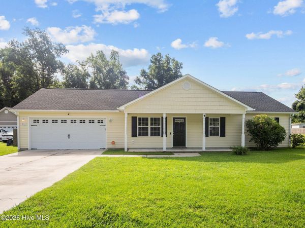 312 Reid Court N, Jacksonville, NC 28540