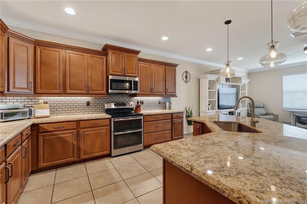 476 NW Windflower Terrace, Jensen Beach, FL 34957 Photo