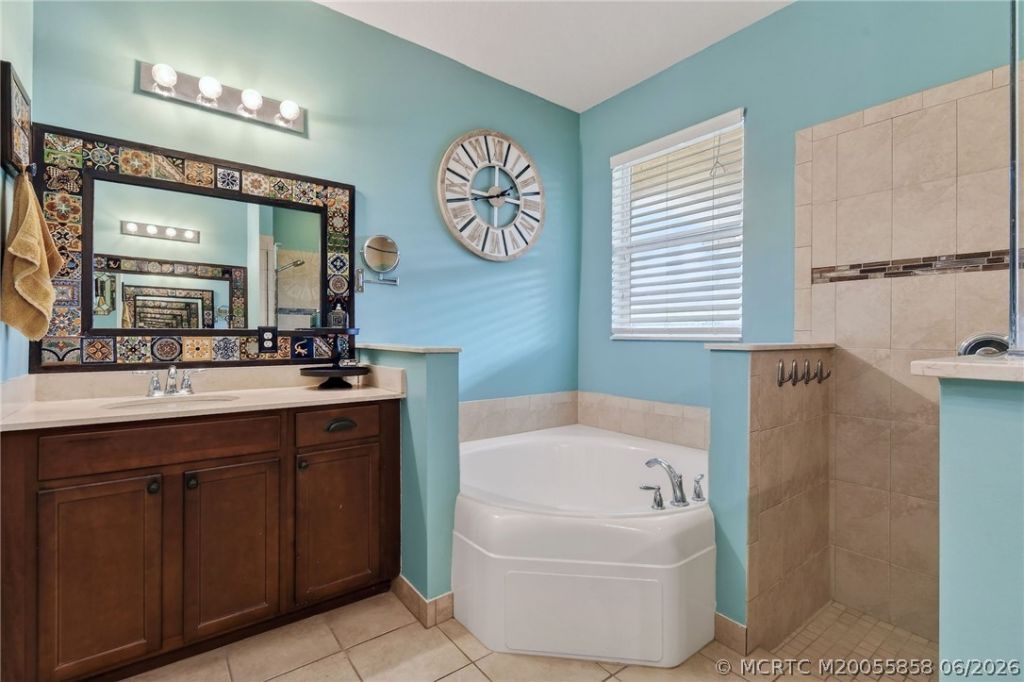 476 NW Windflower Terrace, Jensen Beach, FL 34957 Photo