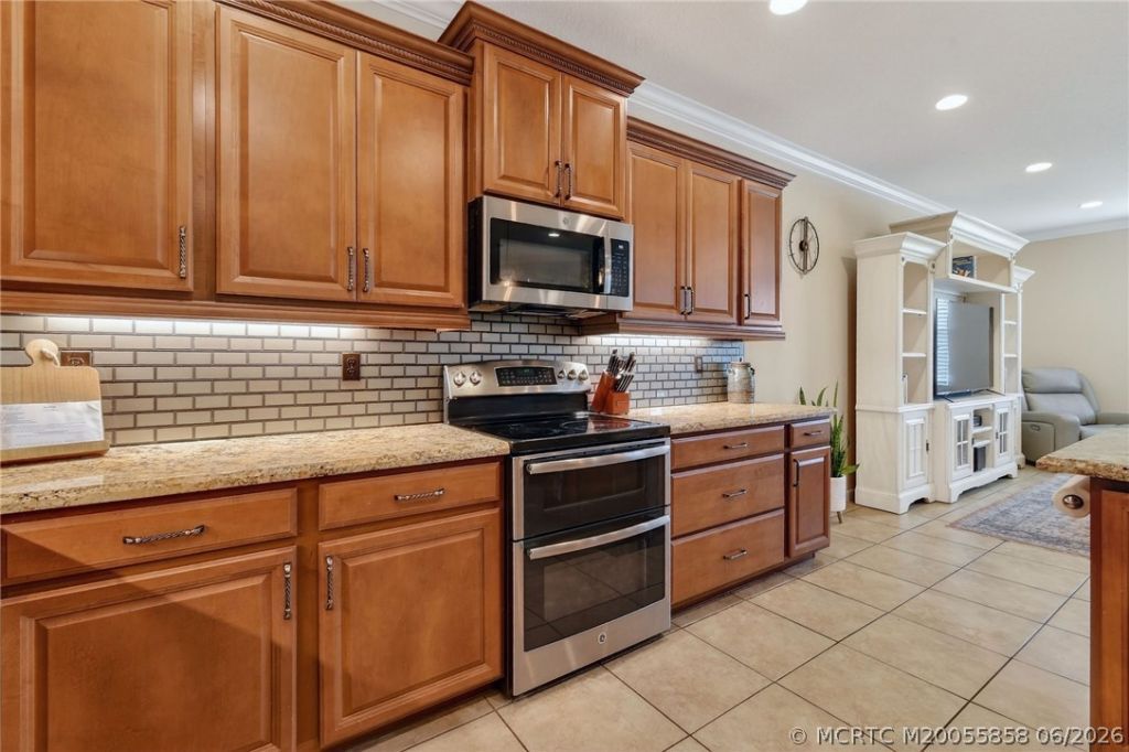 476 NW Windflower Terrace, Jensen Beach, FL 34957 Photo