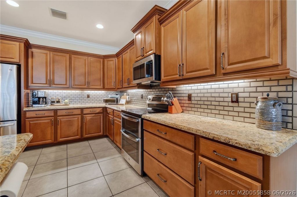 476 NW Windflower Terrace, Jensen Beach, FL 34957 Photo