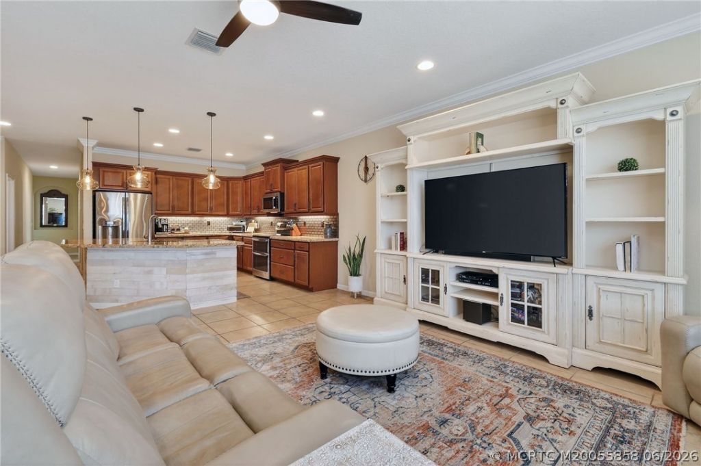 476 NW Windflower Terrace, Jensen Beach, FL 34957 Photo
