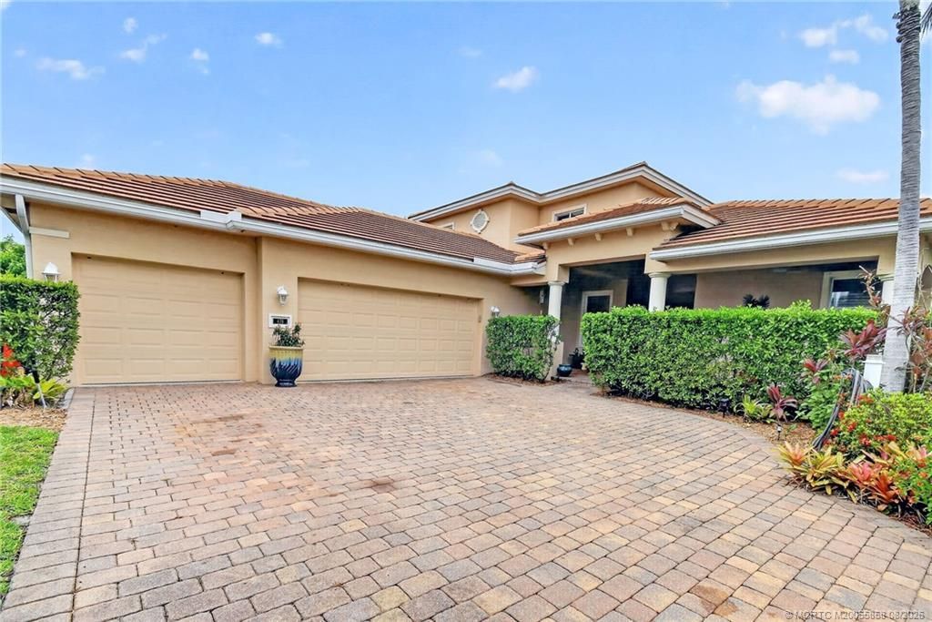 476 NW Windflower Terrace, Jensen Beach, FL 34957 Photo