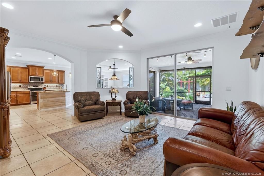 476 NW Windflower Terrace, Jensen Beach, FL 34957 Photo