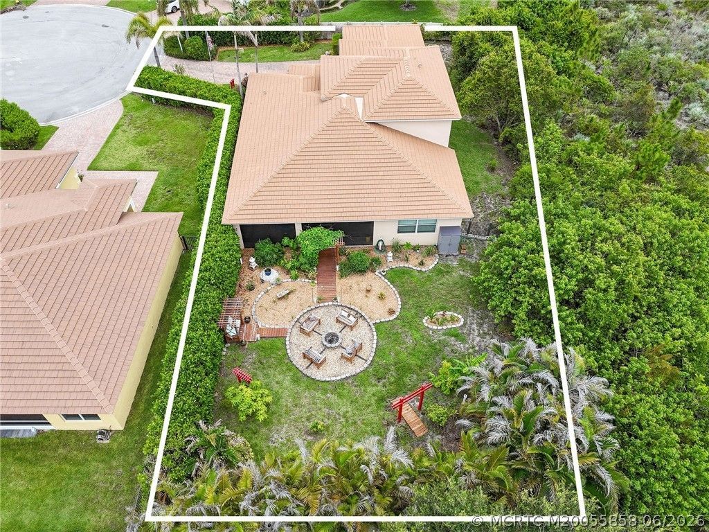 476 NW Windflower Terrace, Jensen Beach, FL 34957 Photo