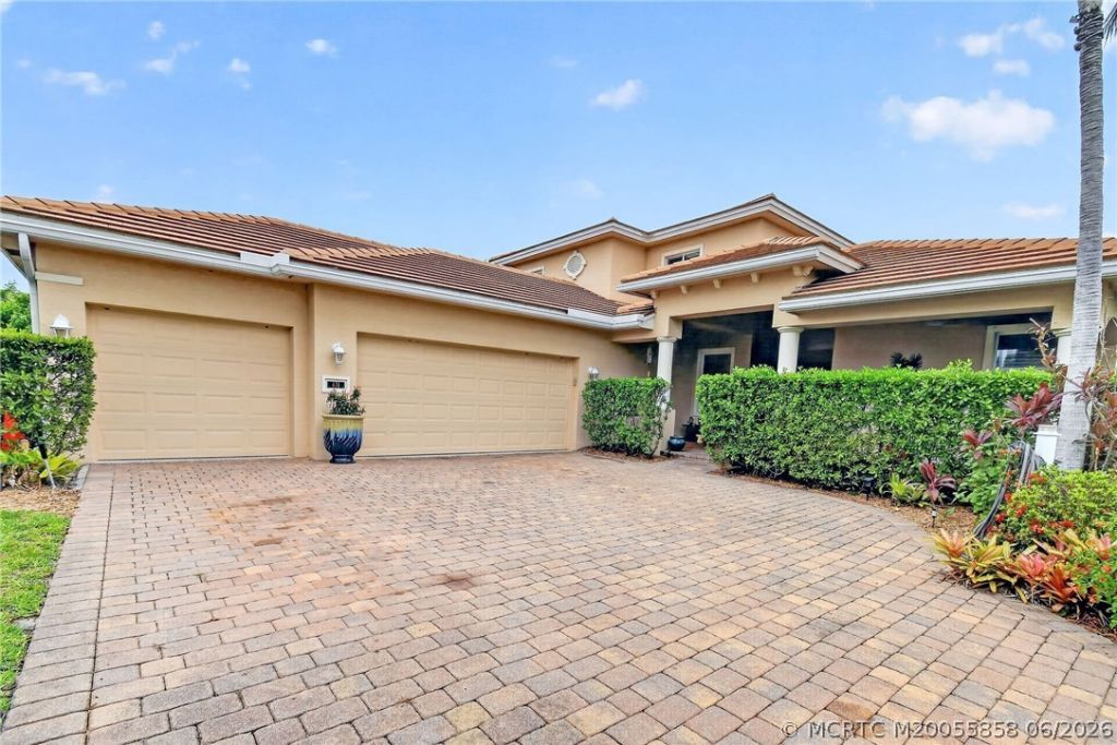 476 NW Windflower Terrace, Jensen Beach, FL 34957 Photo