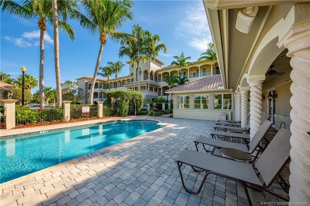 939 SE Willoughby Trace, Unit 4-5, Stuart, FL 34997 Photo