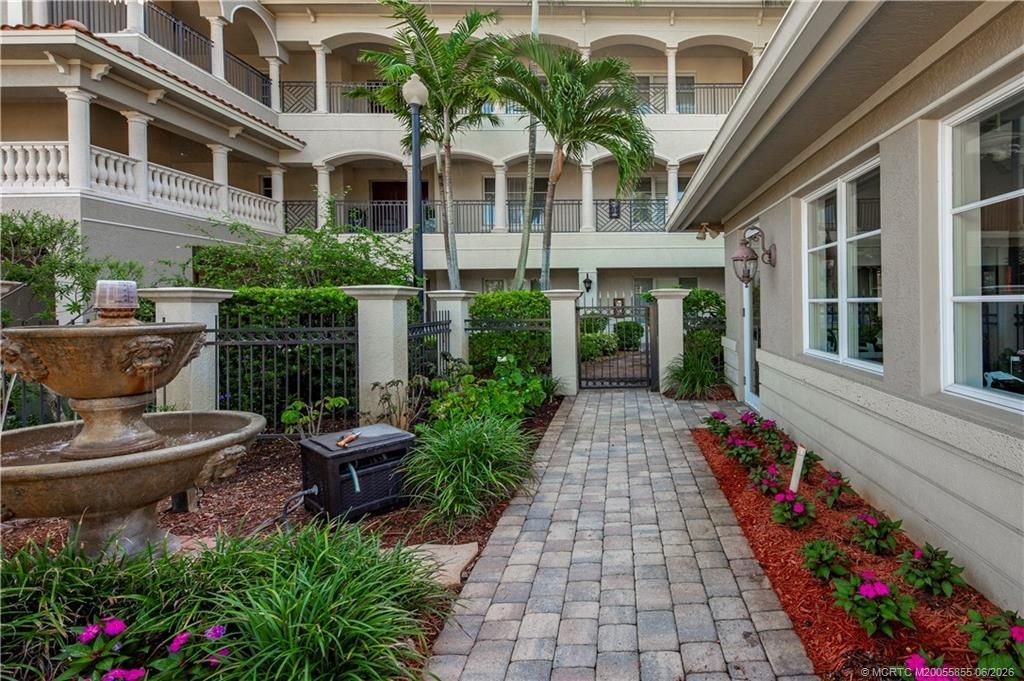 939 SE Willoughby Trace, Unit 4-5, Stuart, FL 34997 Photo