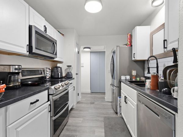 5253 N Lovers Lane Rd N, Unit 301, Milwaukee, WI 53225