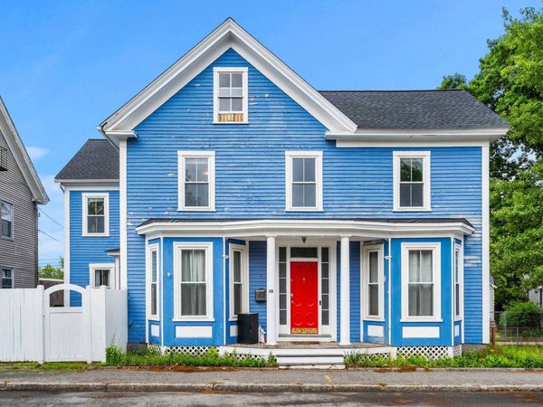 30 Abbott Street, Nashua, NH 03064
