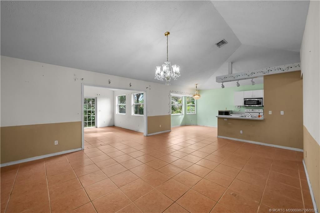 645 SW Nichols Terrace, Port Saint Lucie, FL 34953 Photo