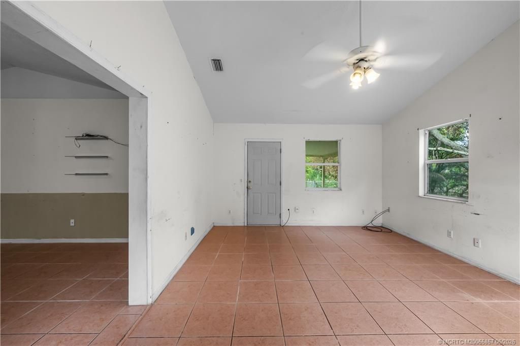 645 SW Nichols Terrace, Port Saint Lucie, FL 34953 Photo
