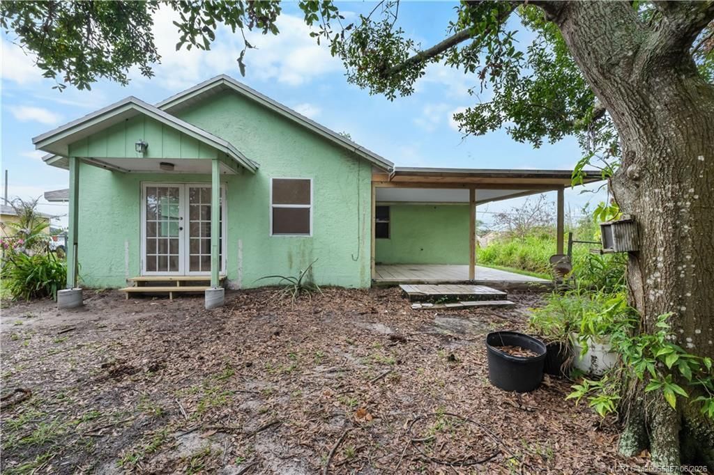 645 SW Nichols Terrace, Port Saint Lucie, FL 34953 Photo