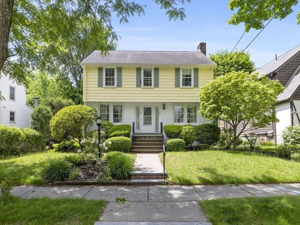 102 Oakdale Road, Newton, MA 02461
