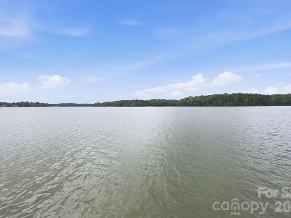 420 Skysail Road , Salisbury, NC 28146