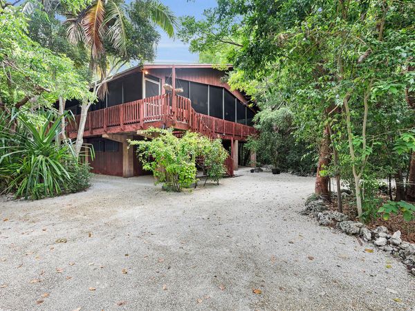 51 N Bay Harbor Drive, KEY LARGO, FL 33037