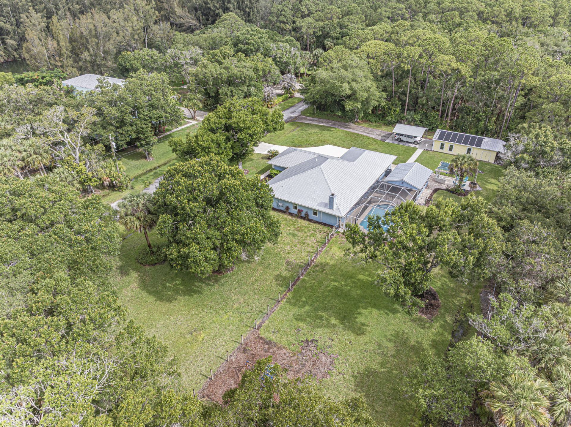 4220 70th Avenue, Vero Beach, FL 32967 Photo