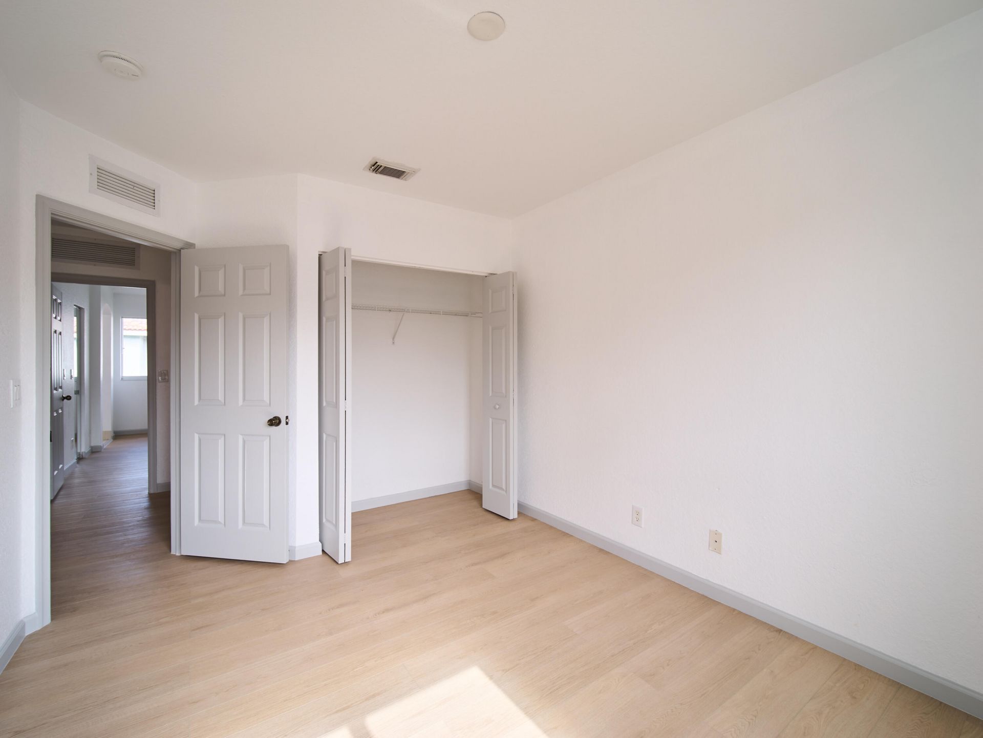 2052 Oakhurst Way, Riviera Beach, FL 33404 Photo