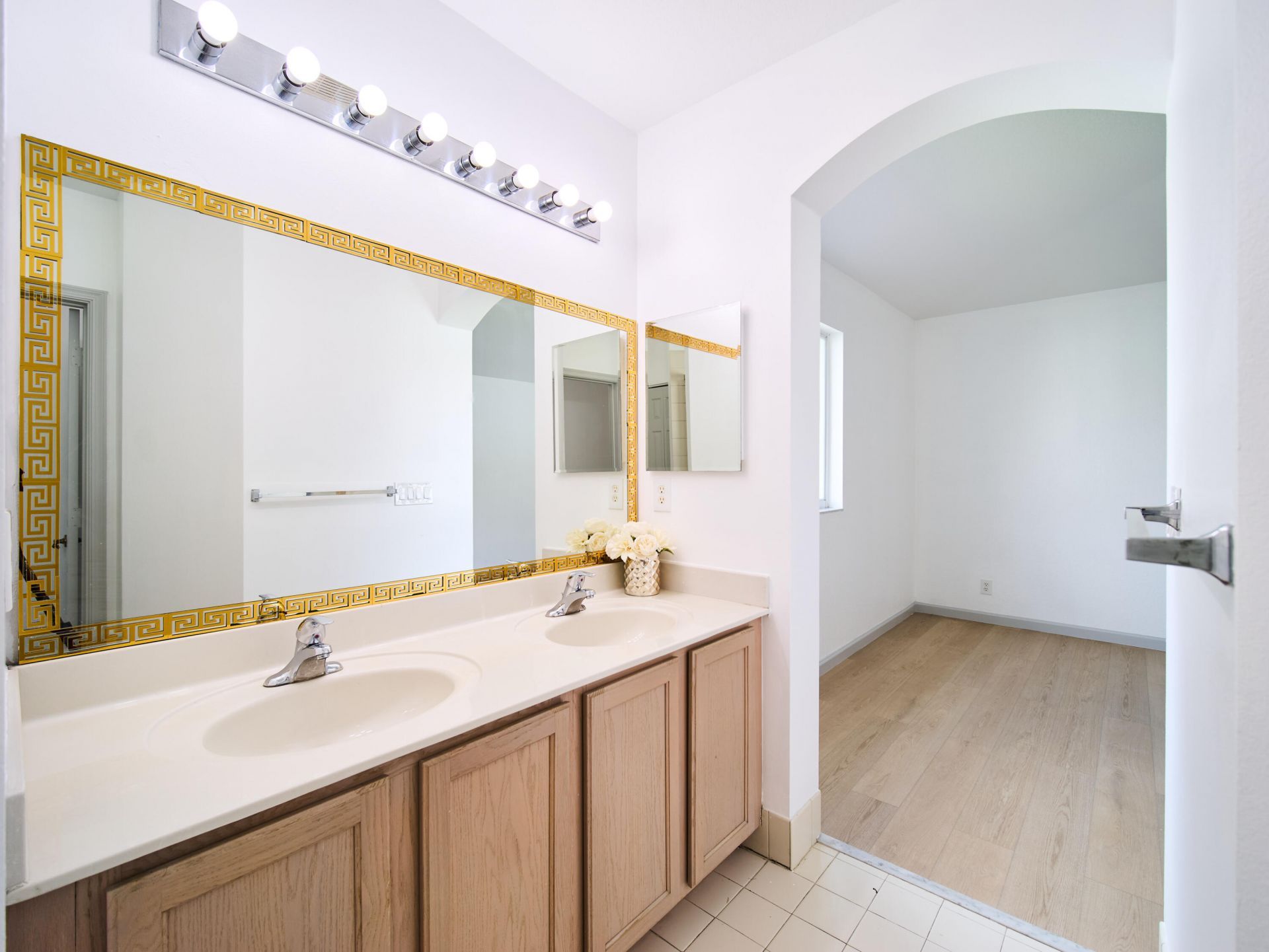 2052 Oakhurst Way, Riviera Beach, FL 33404 Photo