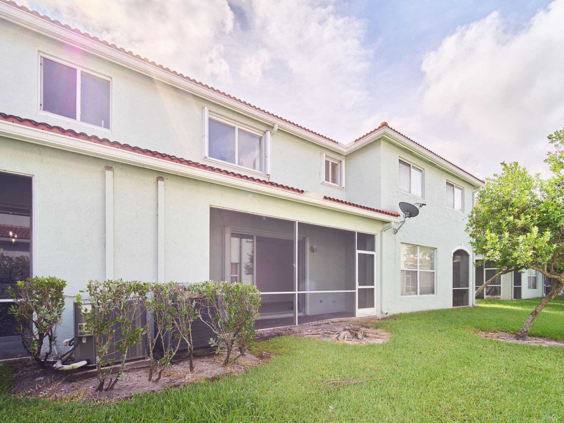 2052 Oakhurst Way, Riviera Beach, FL 33404 Photo
