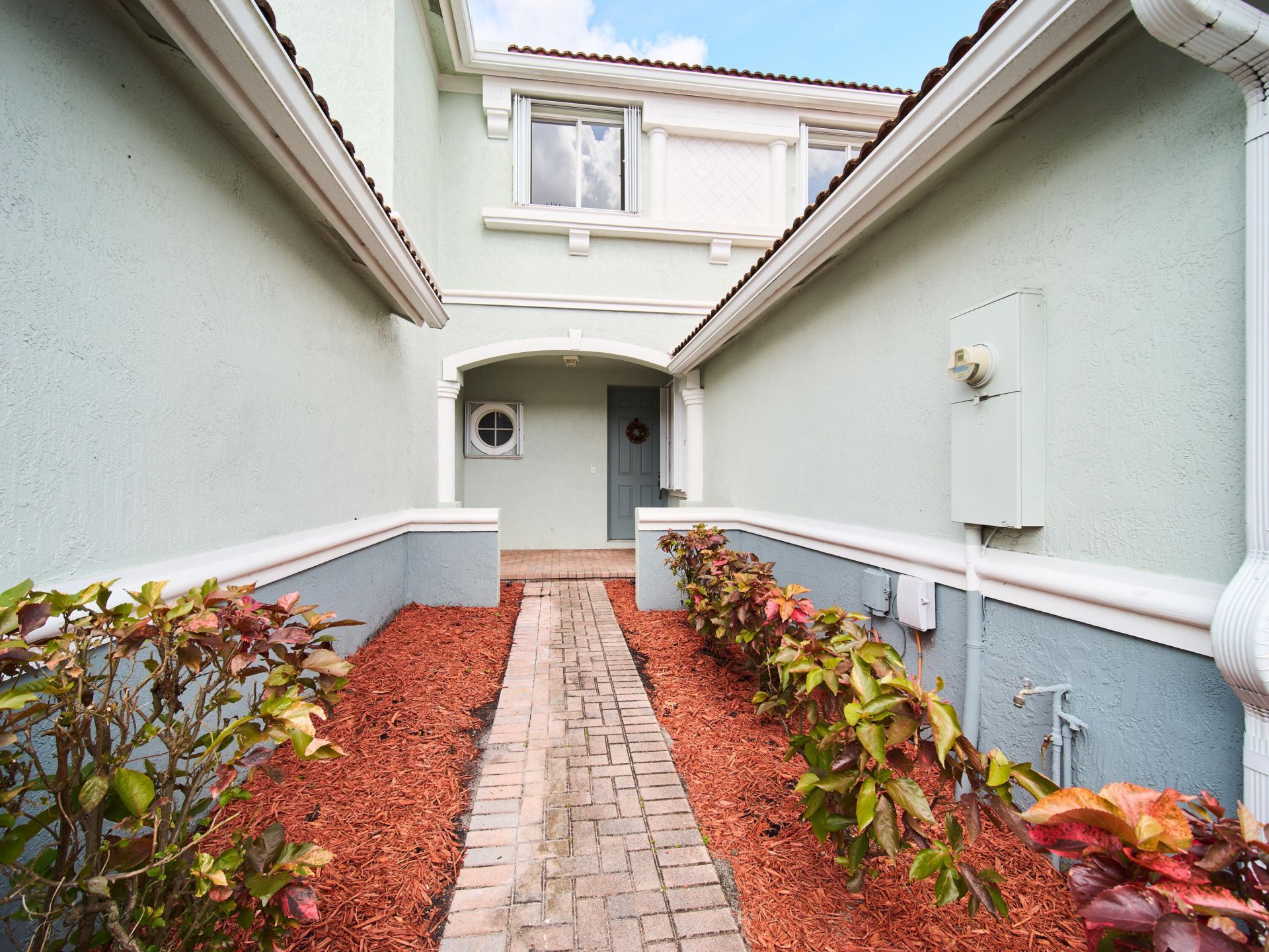 2052 Oakhurst Way, Riviera Beach, FL 33404 Photo