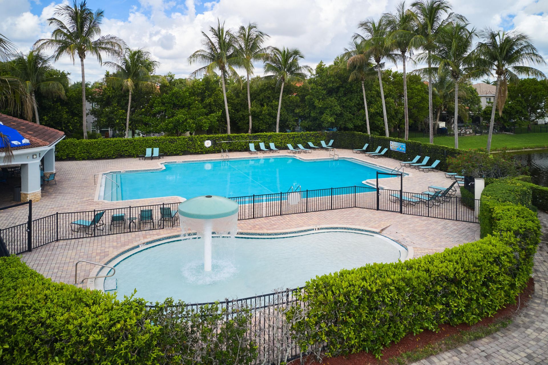 2052 Oakhurst Way, Riviera Beach, FL 33404 Photo