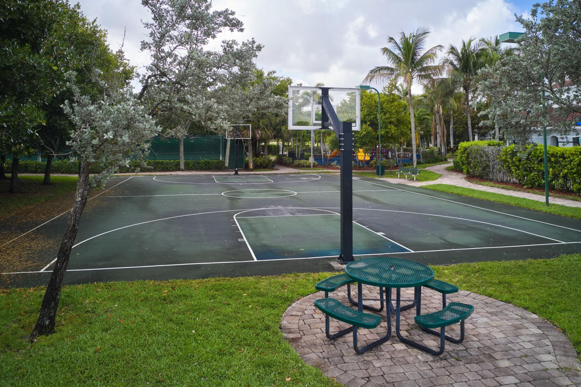 2052 Oakhurst Way, Riviera Beach, FL 33404 Photo