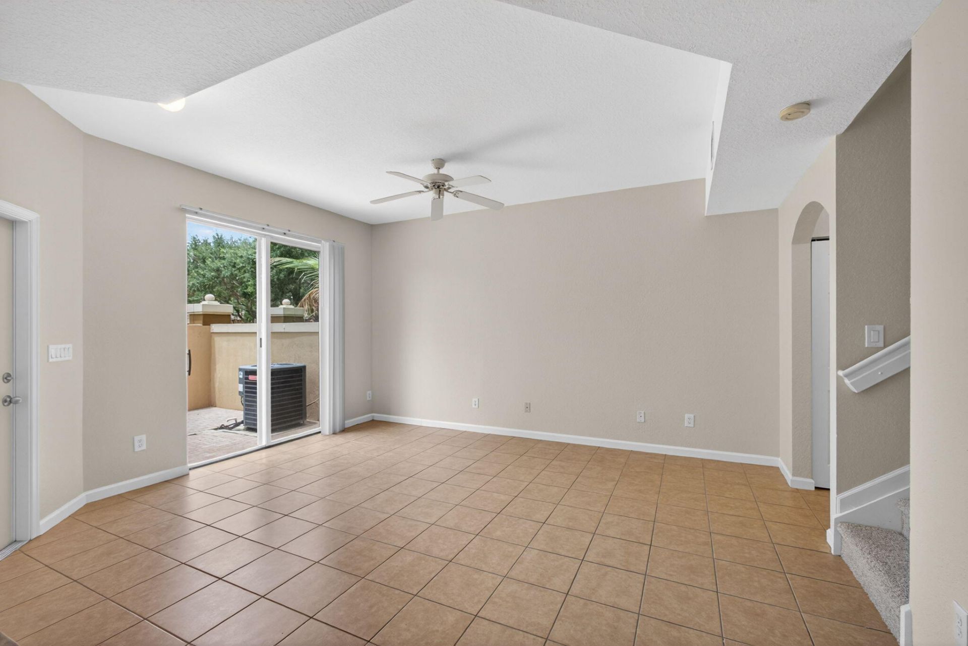 6549 Diamond Springs Terrace, Unit 2003, West Palm Beach, FL 33411 Photo