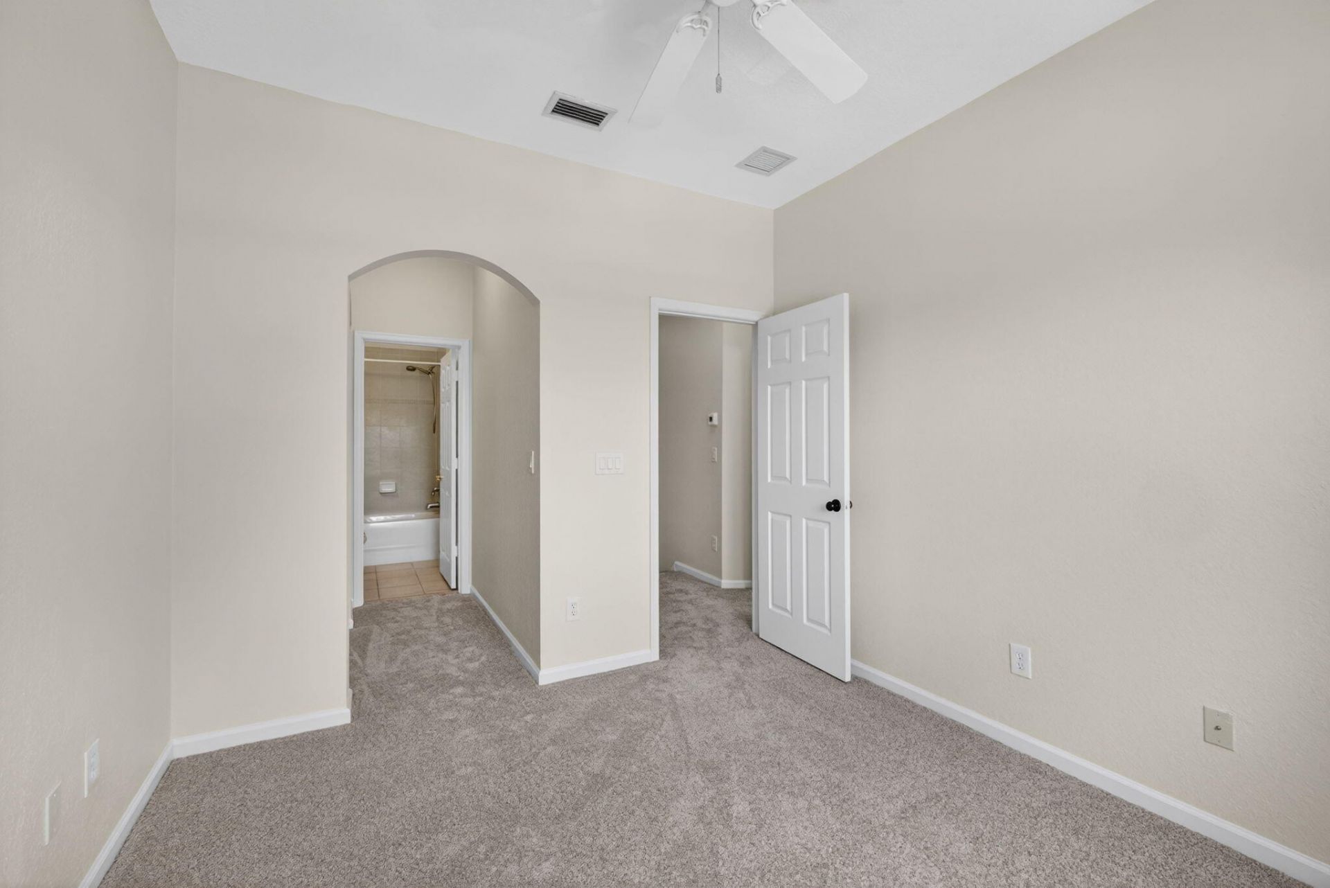6549 Diamond Springs Terrace, Unit 2003, West Palm Beach, FL 33411 Photo