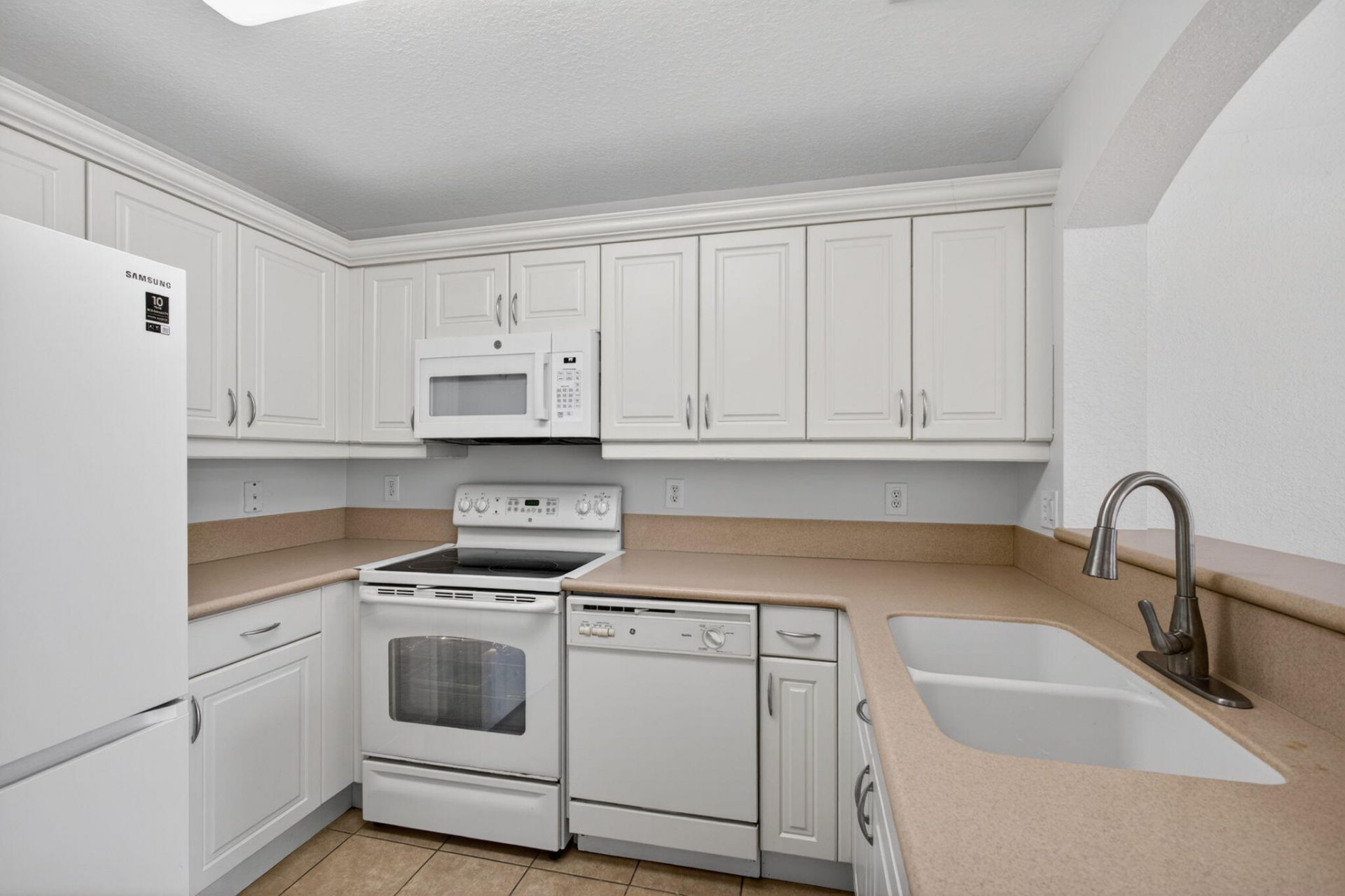 6549 Diamond Springs Terrace, Unit 2003, West Palm Beach, FL 33411 Photo
