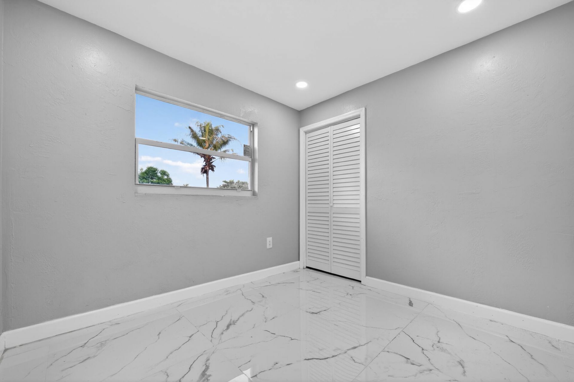 245 SW 11th Avenue, South Bay, FL 33493 Photo