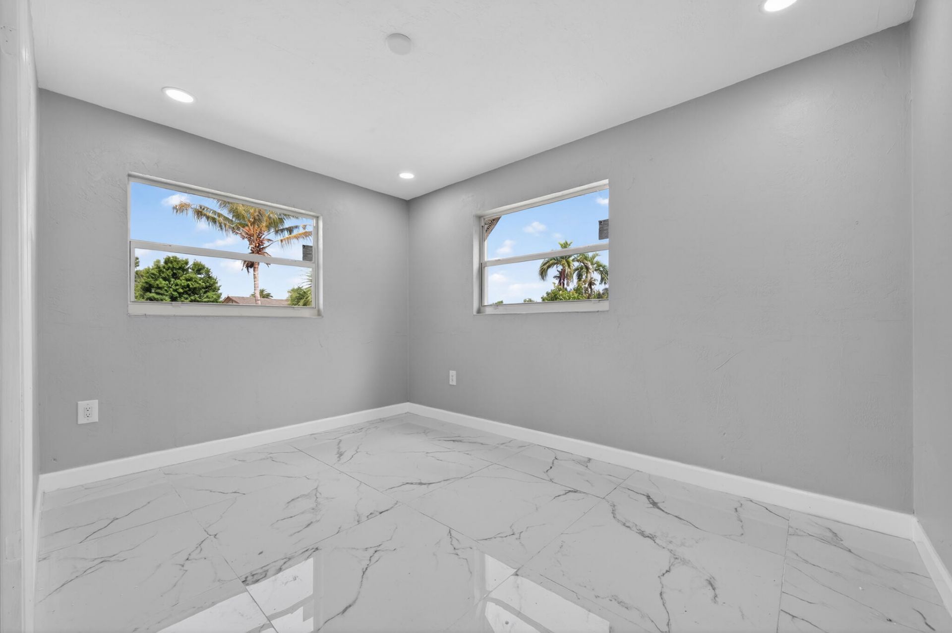 245 SW 11th Avenue, South Bay, FL 33493 Photo