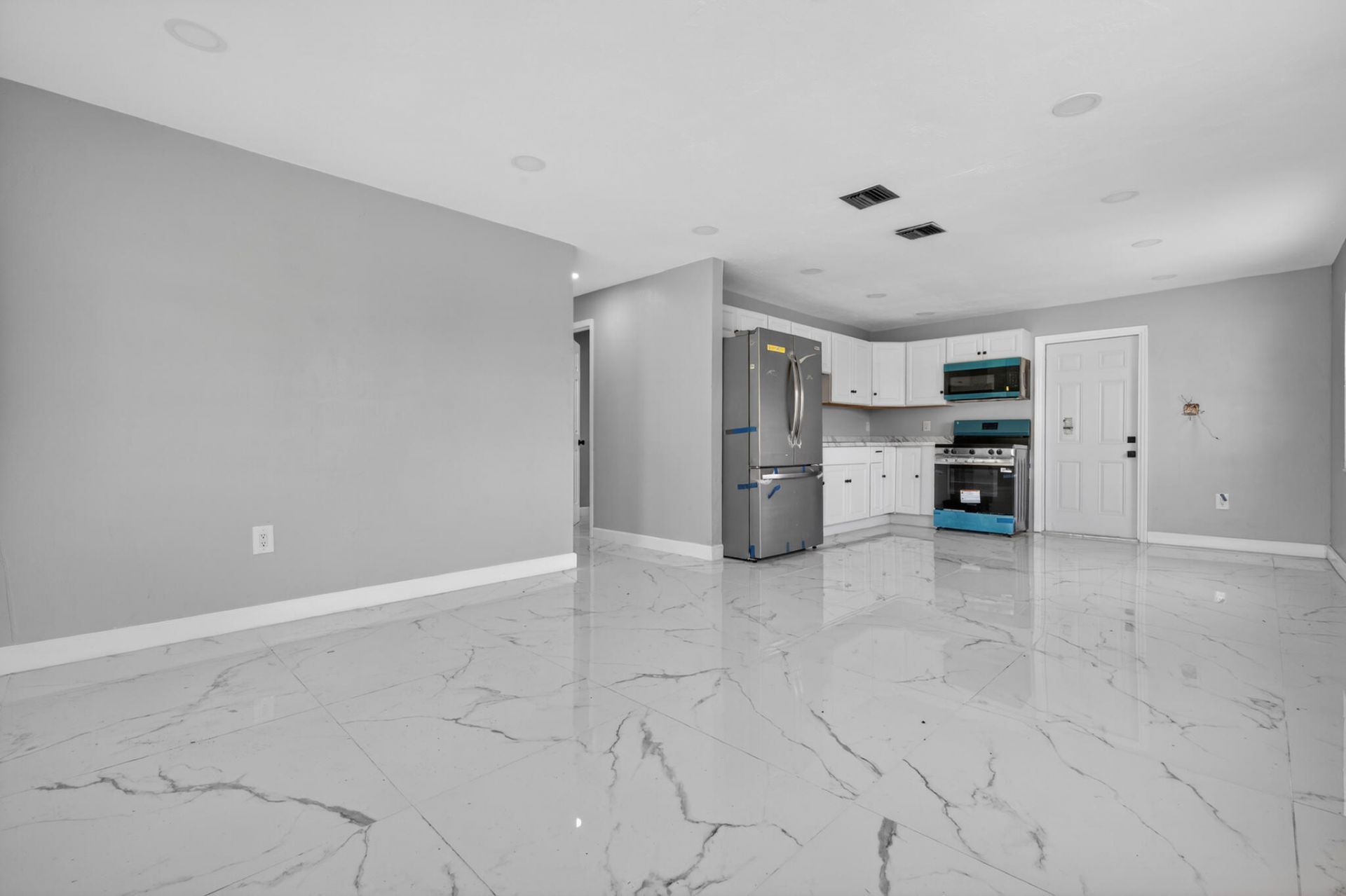 245 SW 11th Avenue, South Bay, FL 33493 Photo