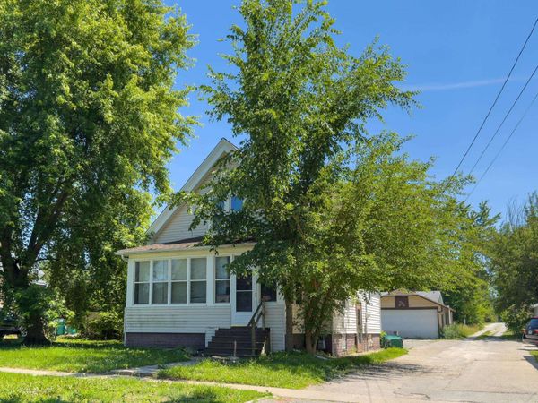 1354 E LOSEY Street, Galesburg, IL 61401