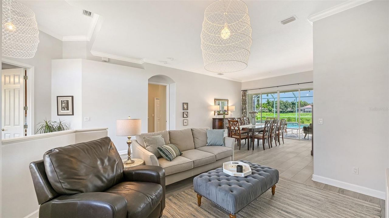 7151 Wainscott Court, Sarasota, FL 34238 Photo