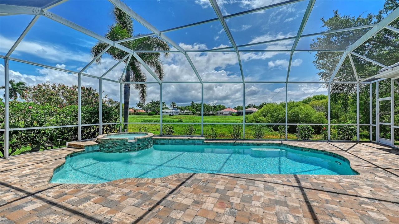 7151 Wainscott Court, Sarasota, FL 34238 Photo
