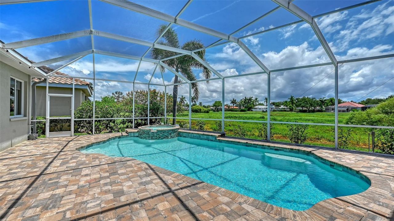 7151 Wainscott Court, Sarasota, FL 34238 Photo