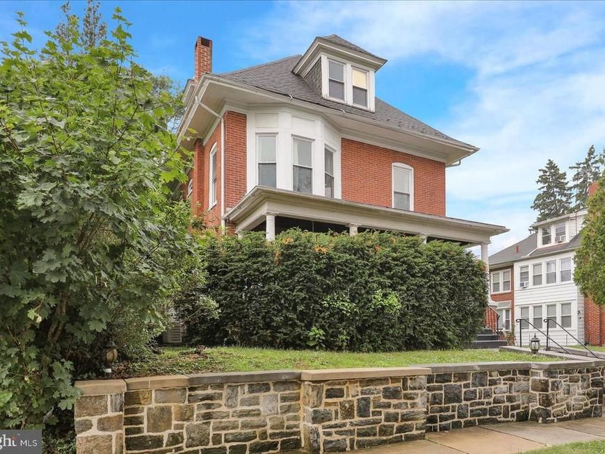 12 Intervilla Avenue, Reading, PA 19609 Main Photo