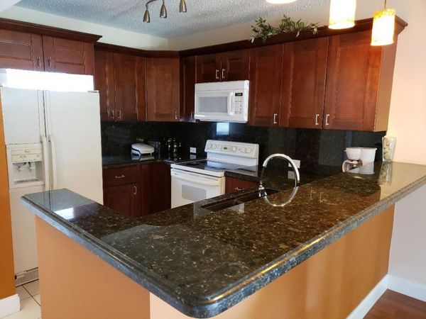 899 SE 2nd Avenue, Unit 218, Deerfield Beach, FL 33441
