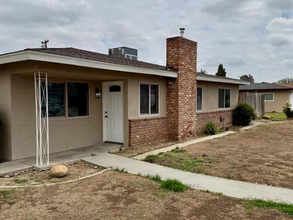 3700 Argent Street, Bakersfield, CA 93304