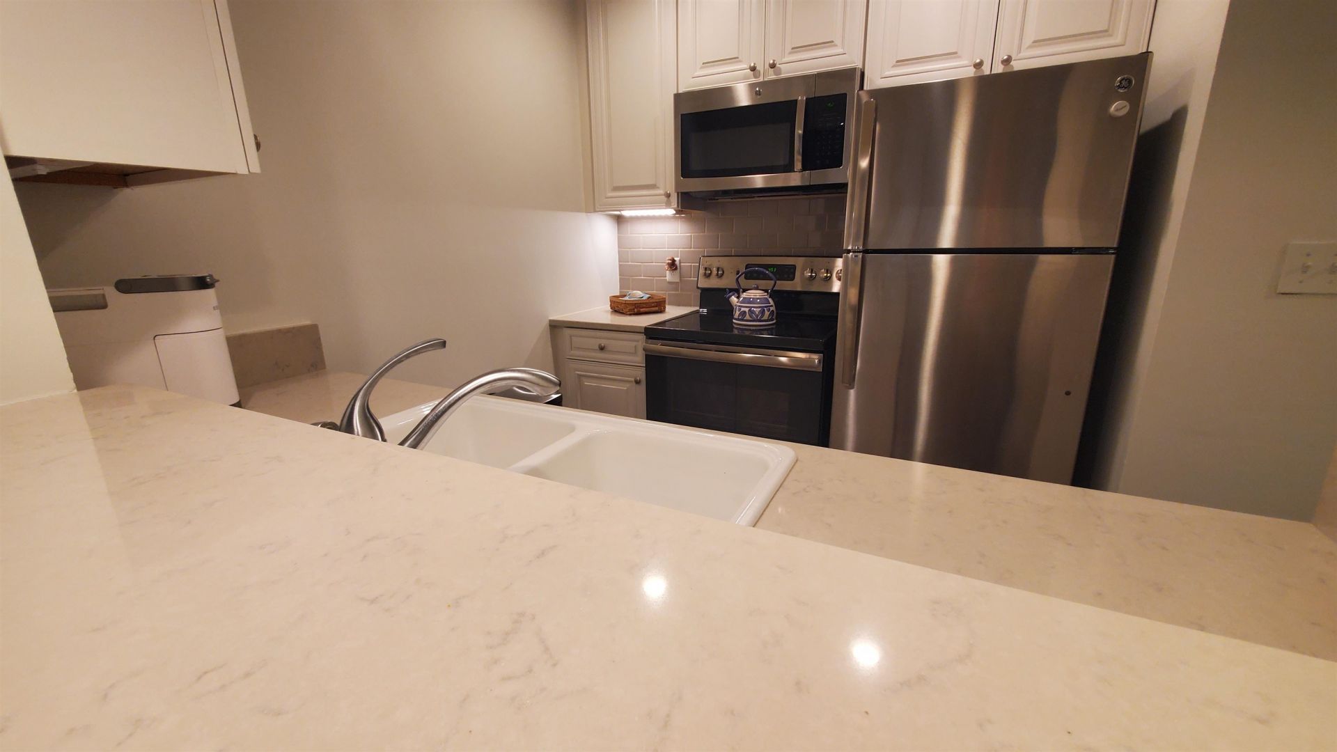 415 Ocean Creek Dr.  Photo 5