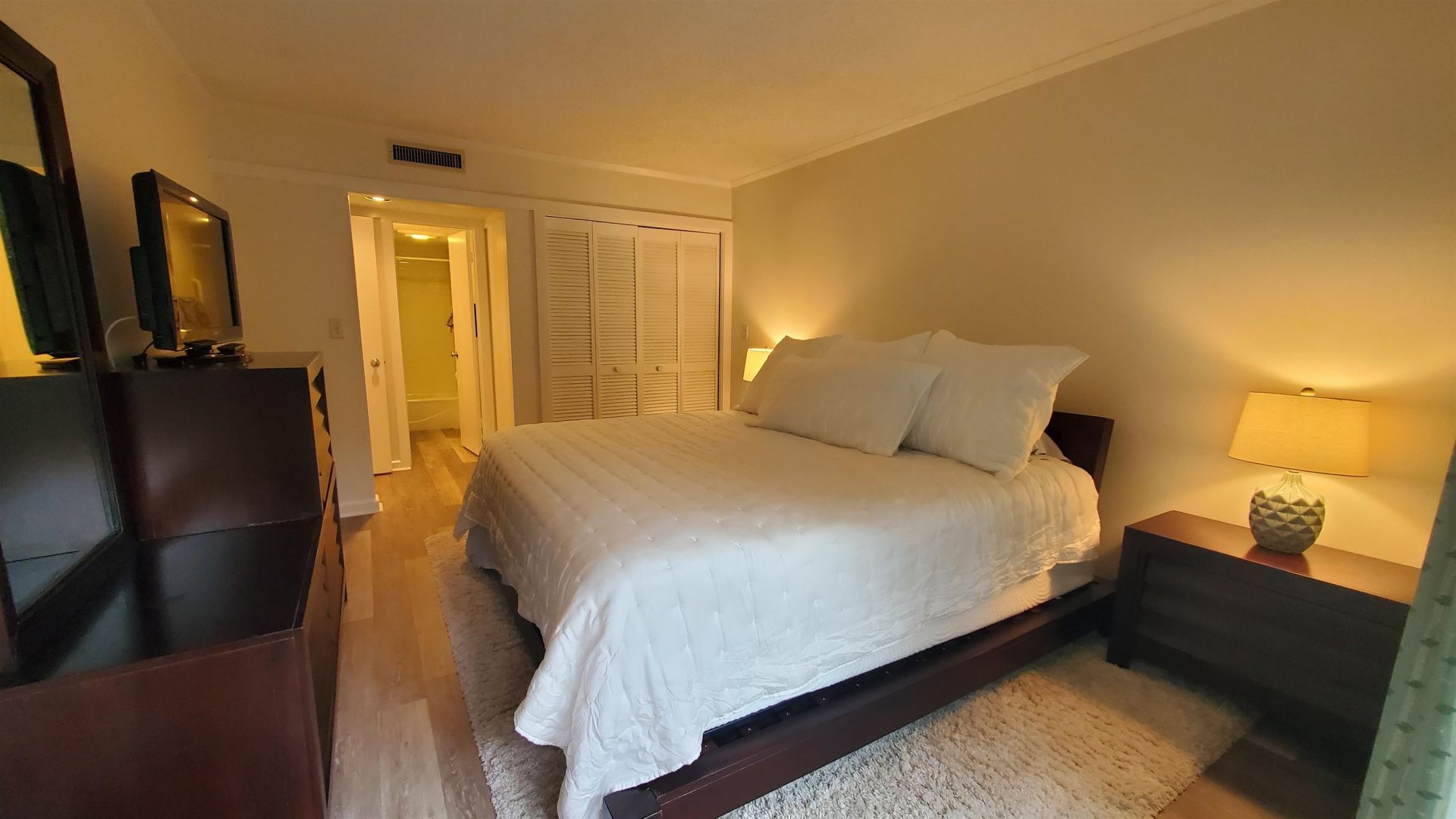 415 Ocean Creek Dr.  Photo 8