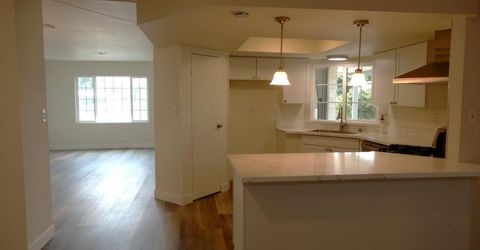 1 Calle Margarita, Elk Grove, CA 95624 Photo