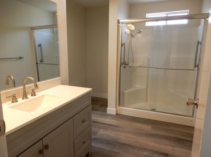 1 Calle Margarita, Elk Grove, CA 95624 Photo