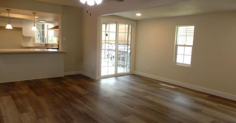 1 Calle Margarita, Elk Grove, CA 95624 Photo