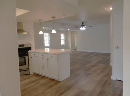 1 Calle Margarita, Elk Grove, CA 95624 Photo
