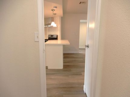 1 Calle Margarita, Elk Grove, CA 95624 Photo